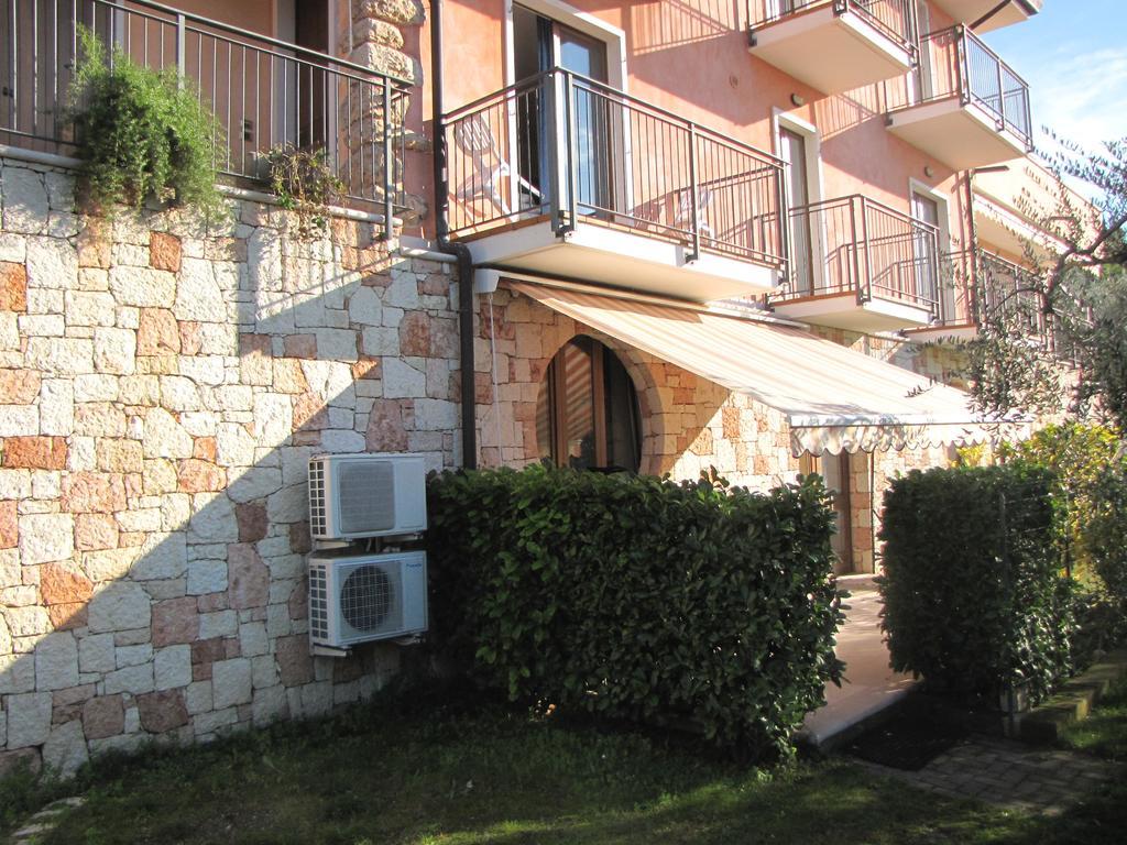 Residence Villa Margherita Brenzone sul Garda Exterior foto